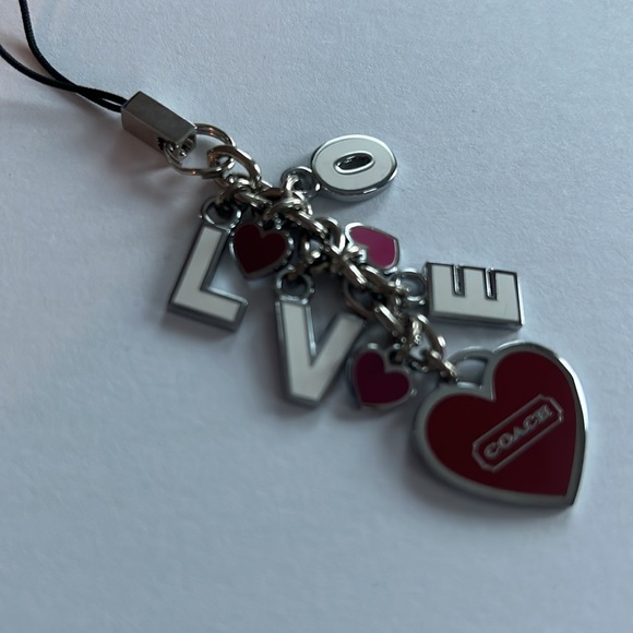 NWOT COACH Vintage Red Pink Enamel Heart
LOVE Lanyard Keychain Fob - Picture 4 of 10
